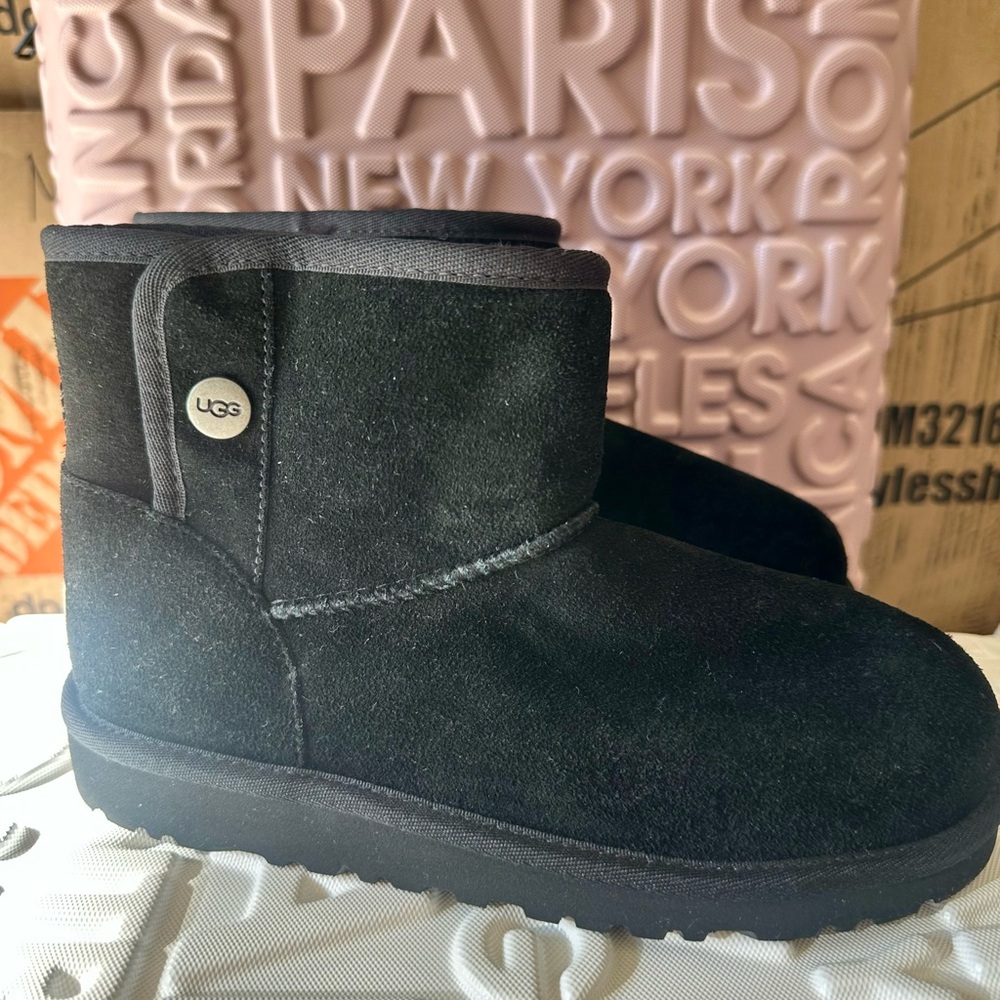 UGG Kids Charcoal Suede Boots